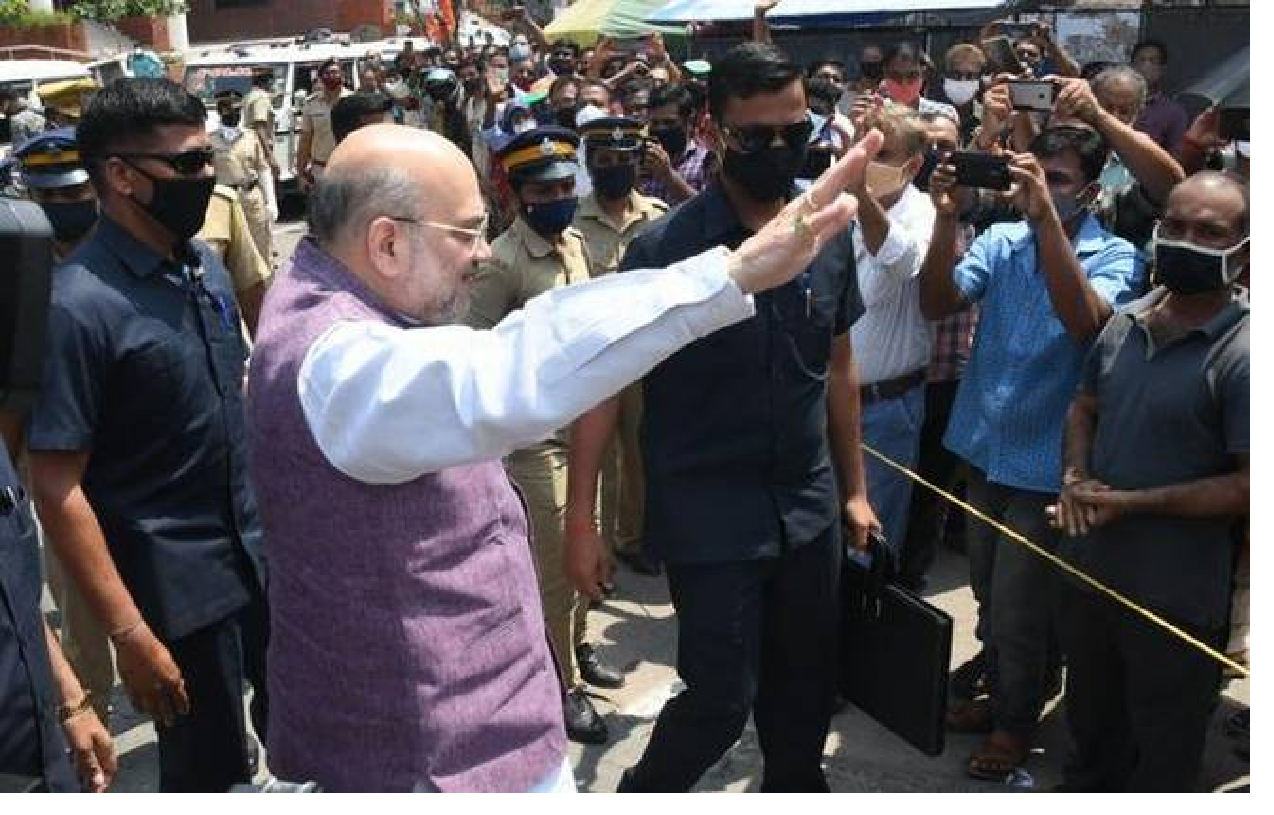 गृह मंत्री अमित शाह ने केरल में किया रोड शो, सोना तस्करी मामले में मुख्‍यमंत्री पर साधा निशाना